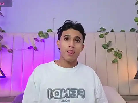 Morgan_Bladee webcam