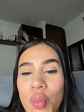 AlisonBeltran1 webcam