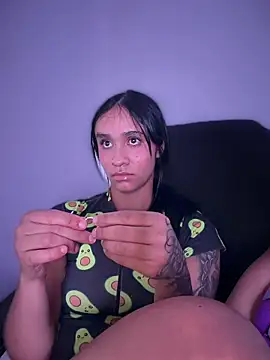 Isabella-Teen webcam