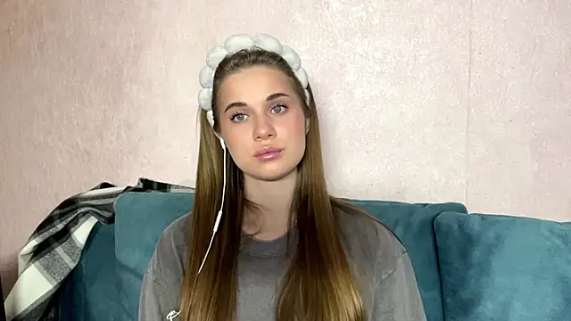 Miss_Blessnyth webcam