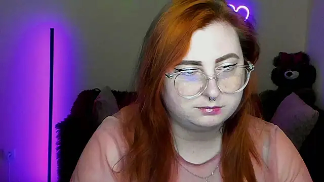 Alicia_love00 webcam