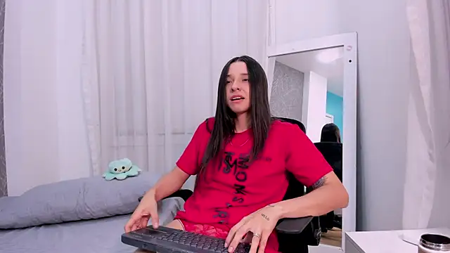 ViictoriiaSaenz webcam