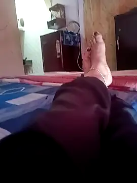 Webcam Model (Hote_Model2424)  is live.Free join now!