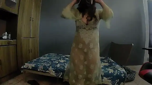 callmeshreya - Callmeshreya's free webcam - UK Sex Cams