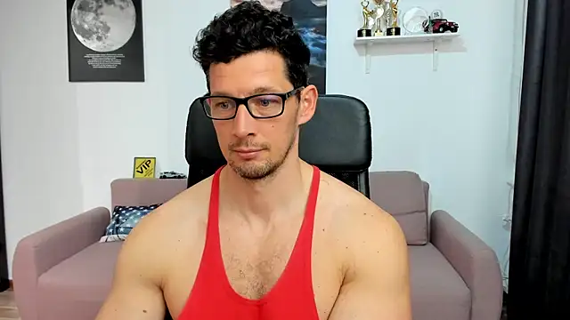 BrutusK08 live sex cam