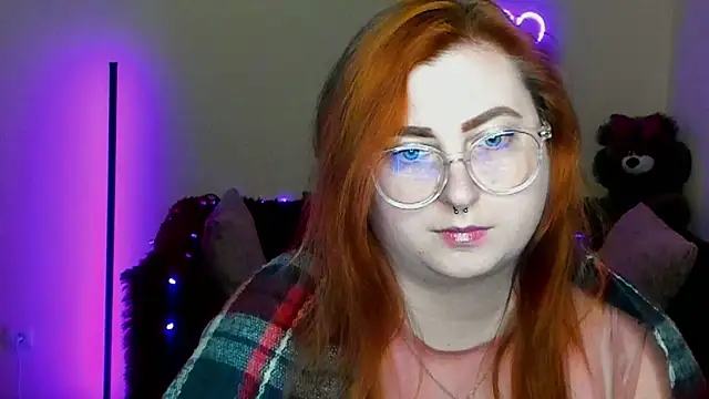 Alicia_love00 webcam