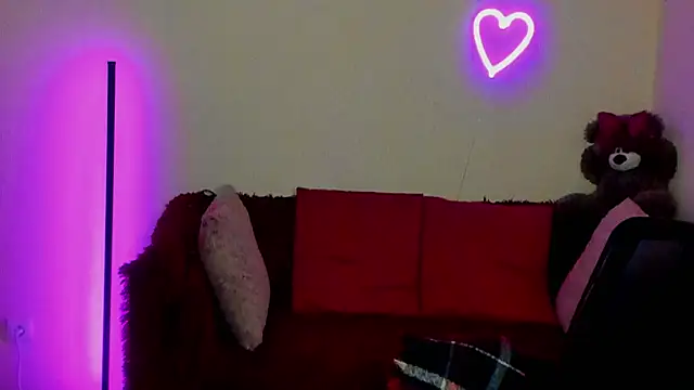 Alicia_love00 webcam