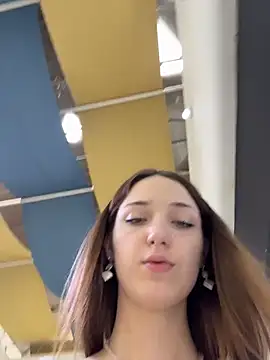 DollyTall live sex cam