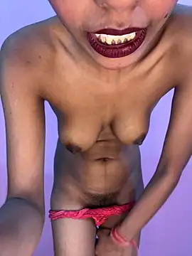 small_titss - Small_Titss's free webcam - UK Sex Cams