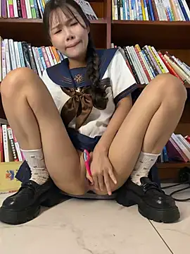 美女Fire-18在线直播