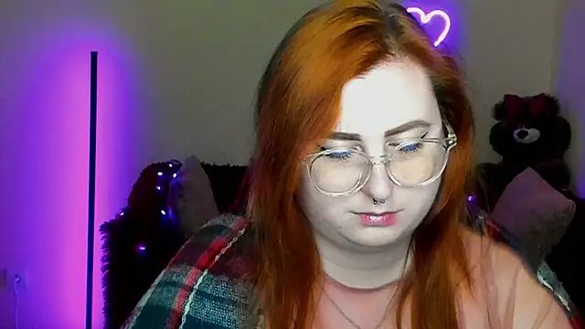 Alicia_love00 webcam