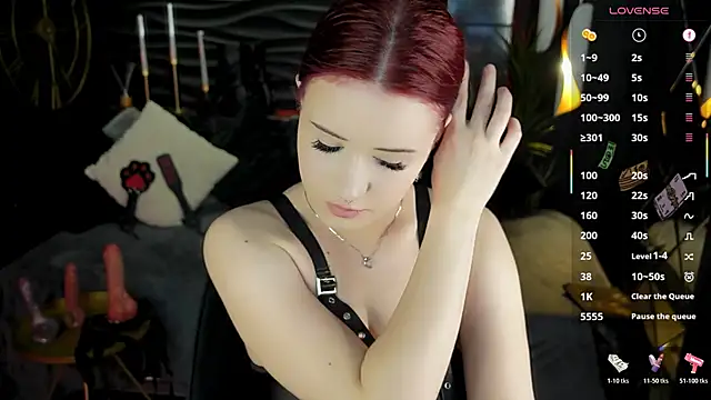 Lily_Moonlight webcam