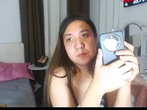 stellahugeX live sex cam