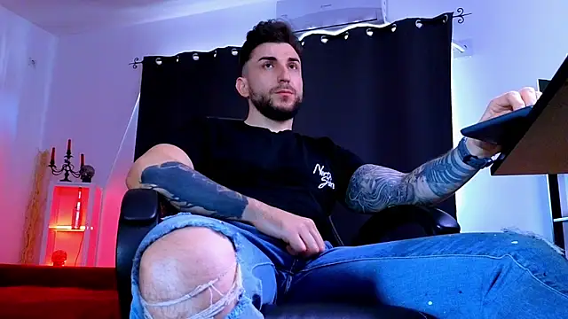 mightyaaron66 (M young) - 𖤐🔥 parTy Time ,House parTy  !  💨𖤐