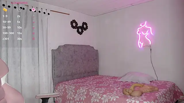 luzesmeraldaw webcam