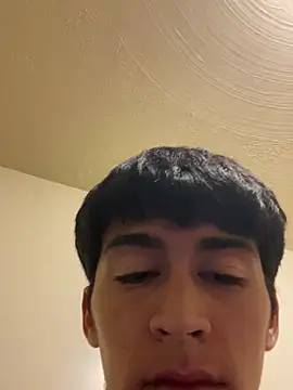 BadboyXXXMZ live cam