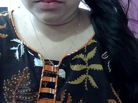 cute_aliyaa - Cute_Aliyaa's free webcam - UK Sex Cams