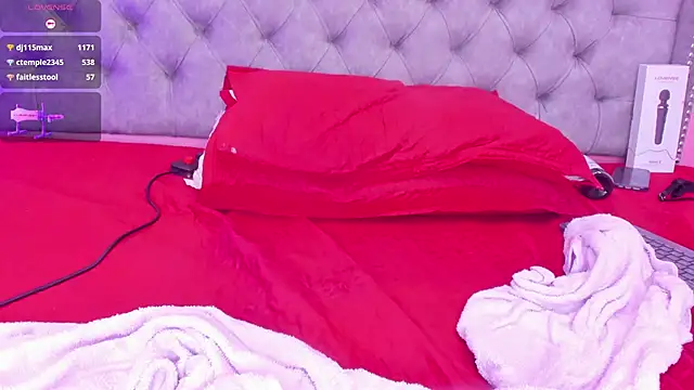 Sofia_Girl_ live sex cam