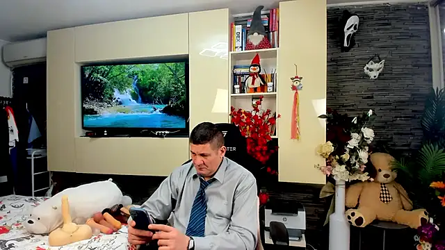 SpartacusDaddy48 webcam