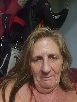 sultrysummer68 (F mature) - Pay my rent