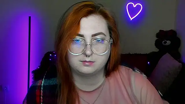 alicia_love00 - Alicia_love00's free webcam - UK Sex Cams