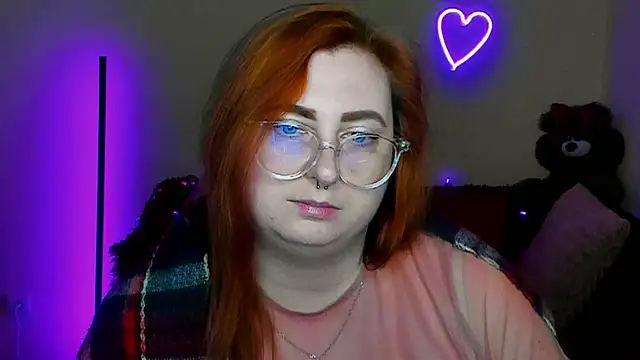 Alicia_love00 webcam