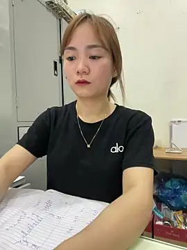 bana-gibee - Bana-gibee's free webcam - UK Sex Cams