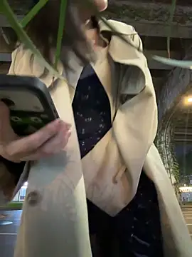 美女yourkeer在线直播