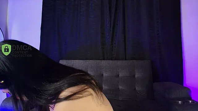 yungelitamor_ webcam