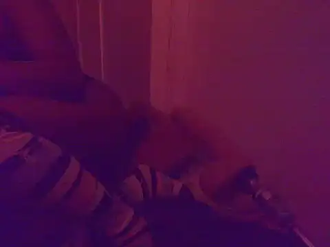 Afriqueena Live Webcam on Stripchat