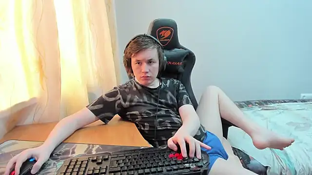 iliaskrislove webcam