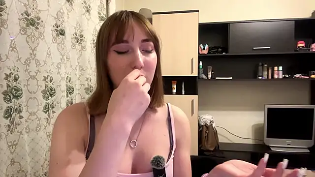 AquilineOrites webcam