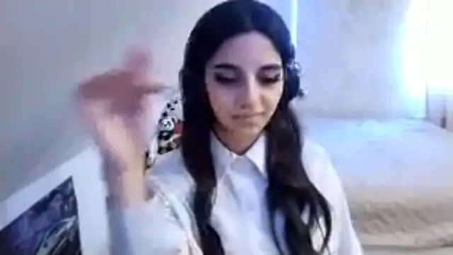 Blissmissataeses webcam