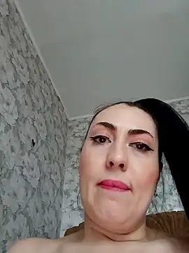 regina6125 - Regina6125's free webcam - UK Sex Cams