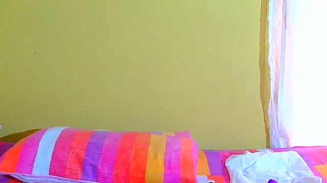 Augustine-Blooomxx webcam