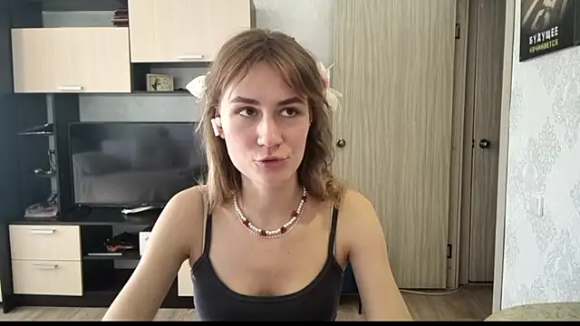 elenoreholguin - ElenoreHolguin's free webcam - UK Sex Cams