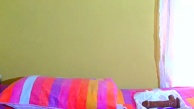 Augustine-Blooomxx webcam