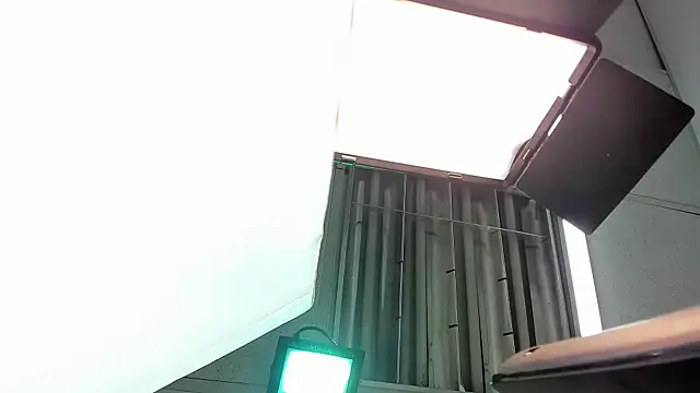 Aisha_hotts777 webcam