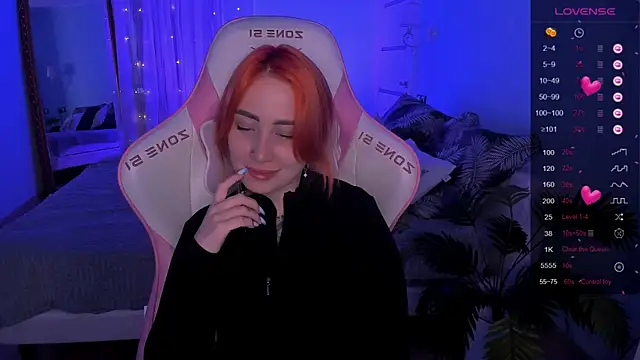 deboramoore - Deboramoore's free webcam - UK Sex Cams