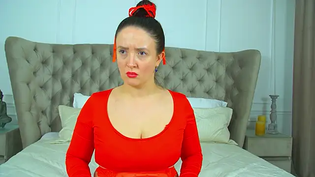 ElinaBellucci webcam