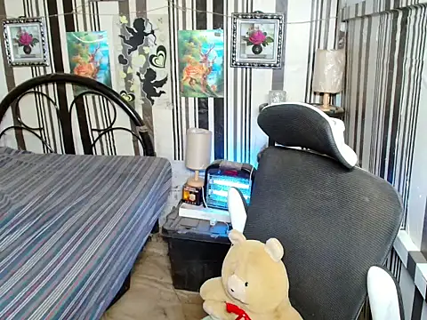 TsyummyCock4u webcam