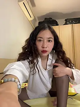 美女mimi_181在线直播