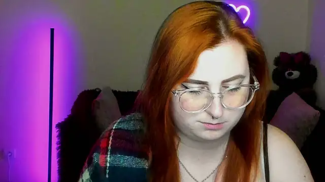 Alicia_love00 webcam