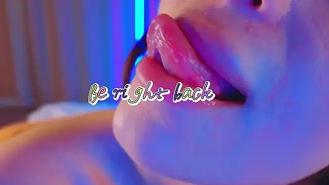 MarciaMarshall webcam