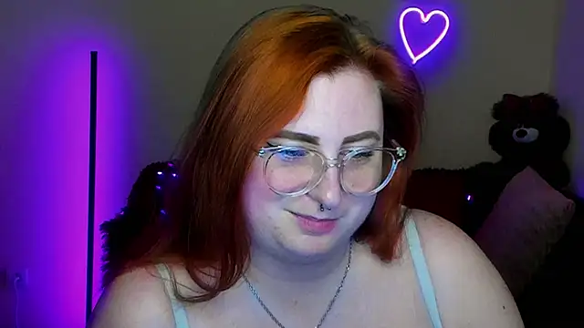 Alicia_love00 webcam