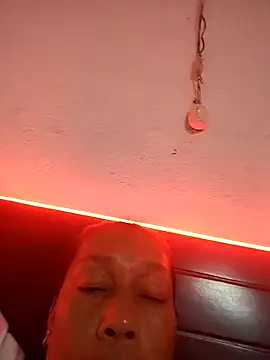 ruby-hot-milf - Ruby-Hot-Milf's free webcam - UK Sex Cams