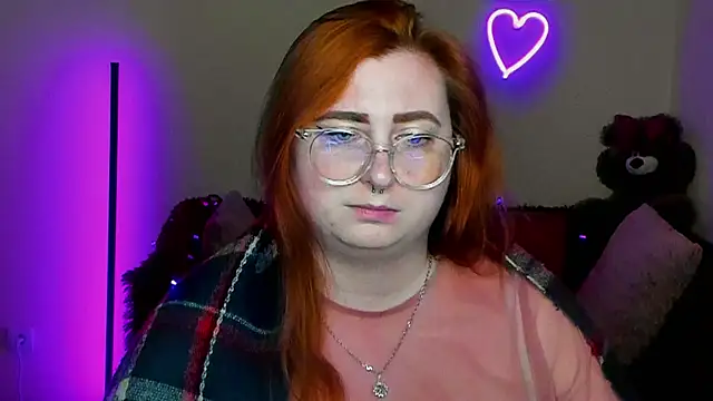 Alicia_love00 webcam