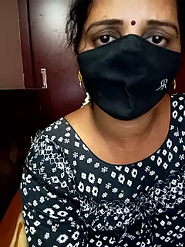 Mee_harini-telugupilla webcam