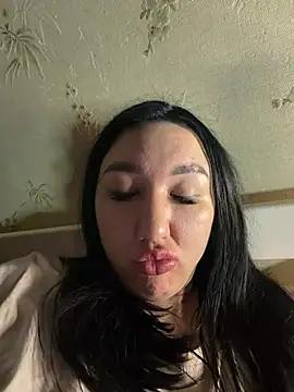 naughtbaby_2025 - Naughtbaby_2025's free webcam - UK Sex Cams