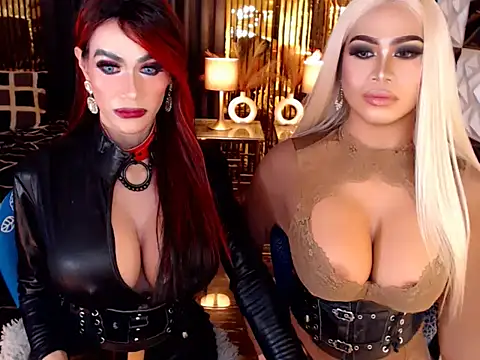 MonstrousCockDiva webcam